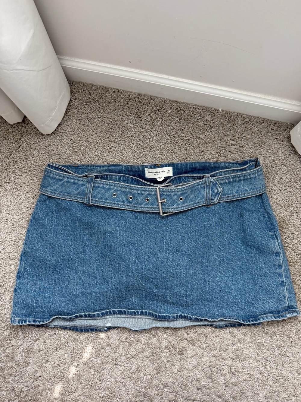 Abercrombie and Fitch Curve Love Belted Denim Mini Skirt size 32